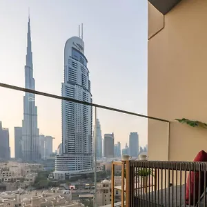 Ultimate / Amazing Burj Khalifa Views / 5 Min Walk From Mall / 6 People دبي