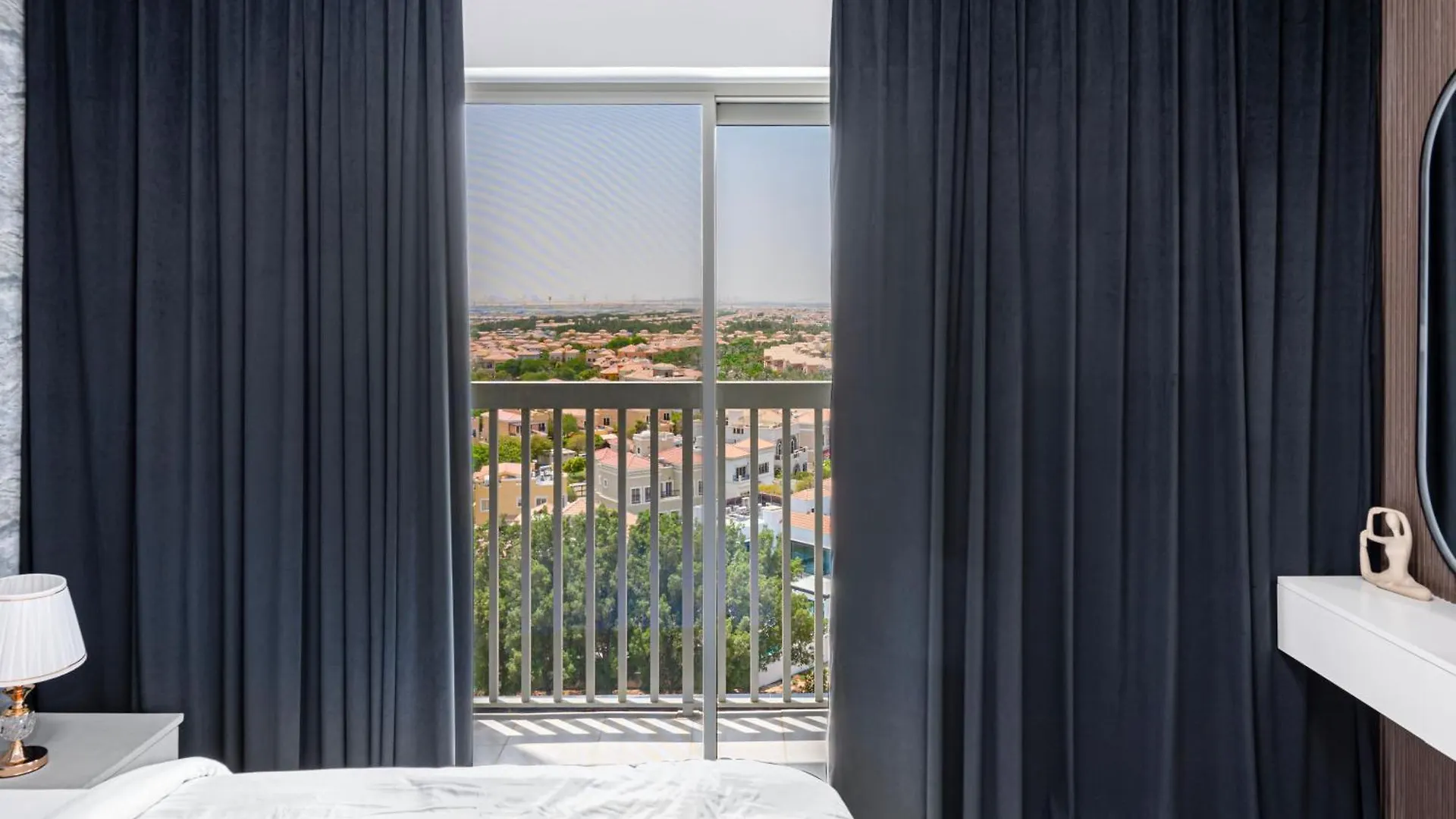 Sleek & Spacious Studio In Central Dubailand Apartman Dubaj